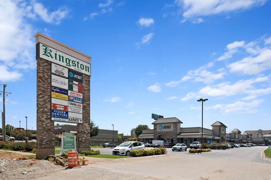 Primary Photo Of 4408 W Walnut St, Rogers Unknown For Lease