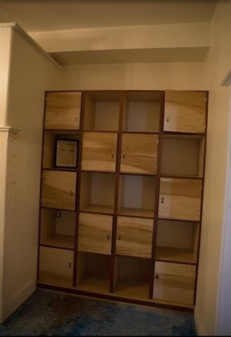 More Photos Of 145 N Market St, Wailuku Storefront Retail Residential For Lease