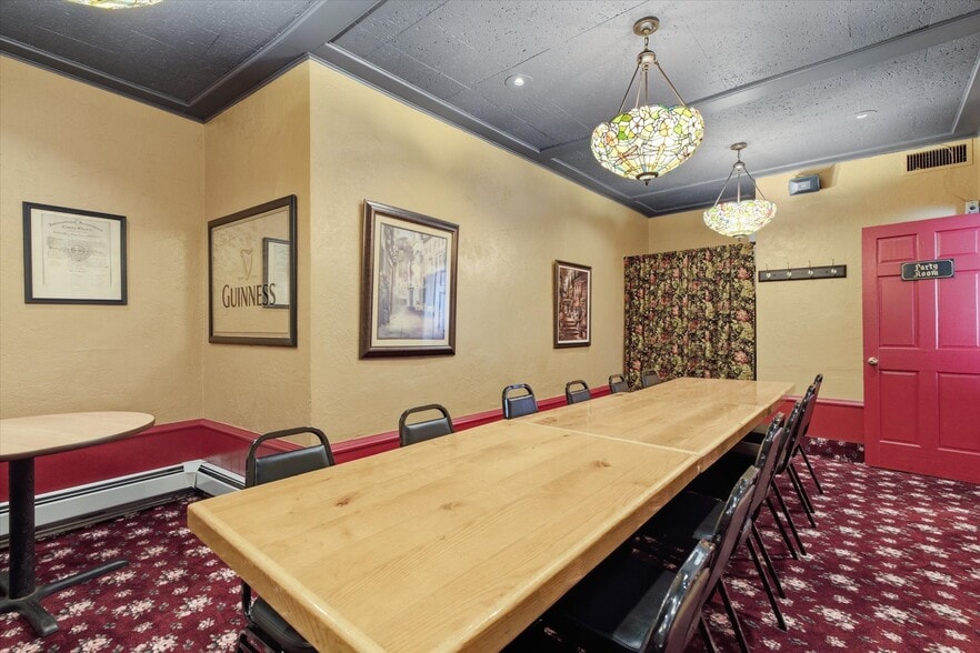 More Photos Of 4729 Liberty Ave, Pittsburgh Storefront Retail Office For Sale