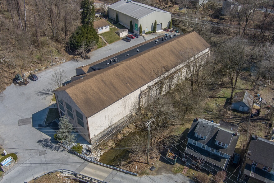 More Photos Of 255 S Mount Airy Rd, Coatesville Warehouse For Lease