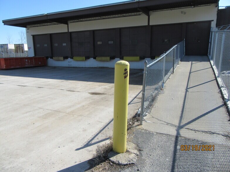 More Photos Of 6454 Taft Rd E, East Syracuse Warehouse For Lease
