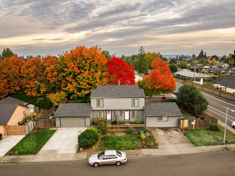 More Photos Of 582 S Maple St, Canby Apartments For Sale
