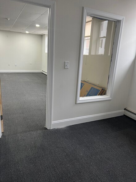 More Photos Of 71 Pleasant St, Leominster Medical For Lease