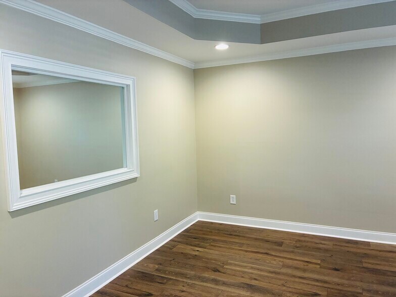 More Photos Of 965 Piedmont Rd NE, Marietta Office For Lease