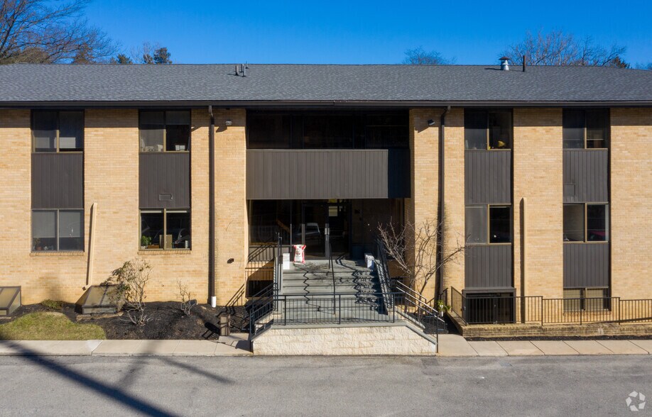 More Photos Of 600 Haverford Rd, Haverford Township Medical For Lease