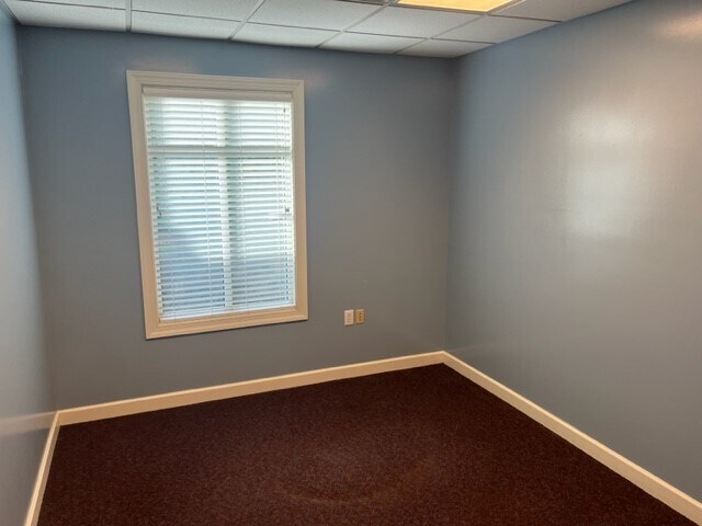 More Photos Of 8045 Corporate Center Dr, Charlotte Coworking Space