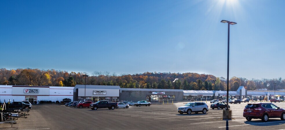 More Photos Of 3650 Route 9W, Highland Unknown For Lease