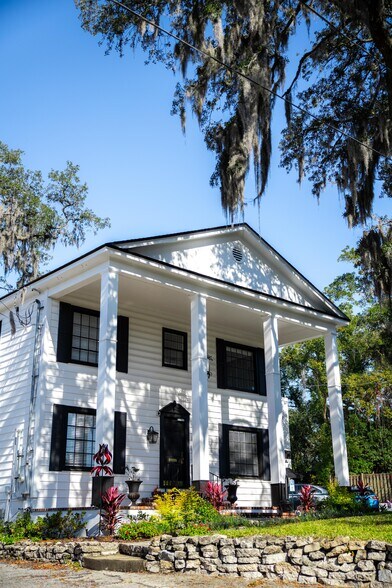 More Photos Of 3955 Riverside Ave, Jacksonville Loft Creative Space For Lease