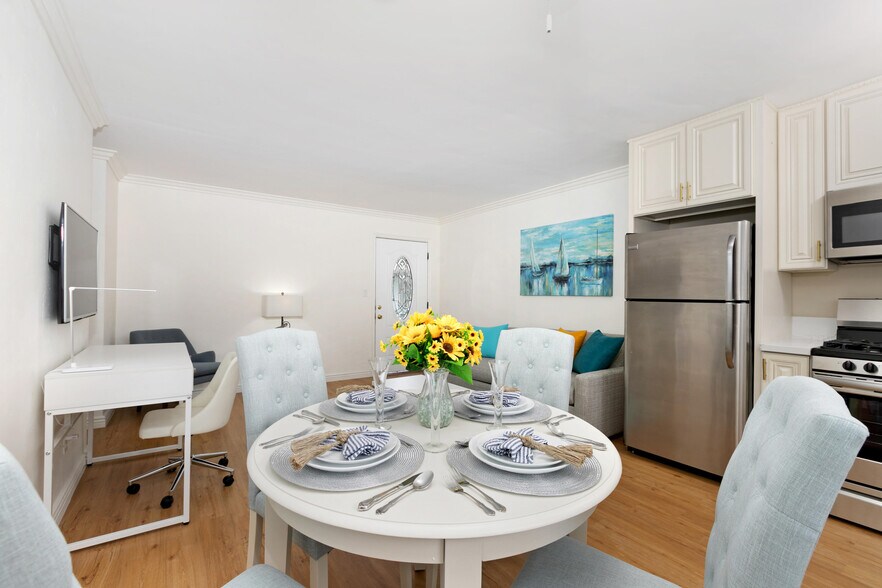 More Photos Of 3455 Del Rey St, San Diego Apartments For Sale