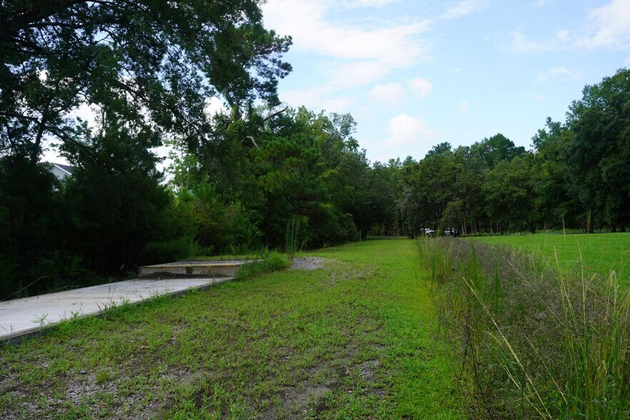 More Photos Of 771 Brownswood Rd, Johns Island Contractor Storage Yard For Lease