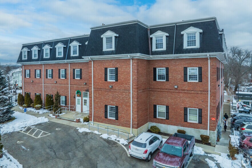 More Photos Of 1100 Washington St, Boston Medical For Lease