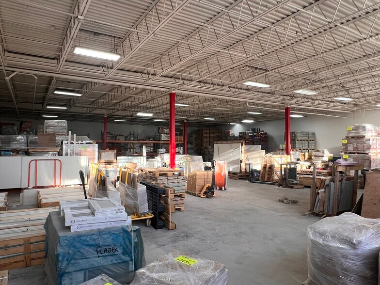 More Photos Of 102 Fairview Park Dr, Elmsford Warehouse For Lease