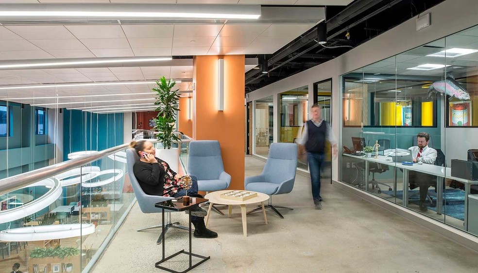 More Photos Of 1101 Wilson Blvd, Arlington Office For Lease