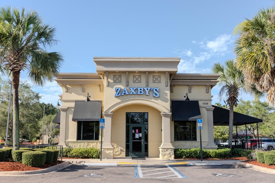 Primary Photo Of 1525 County Road 220, Fleming Island Restaurant For Sale