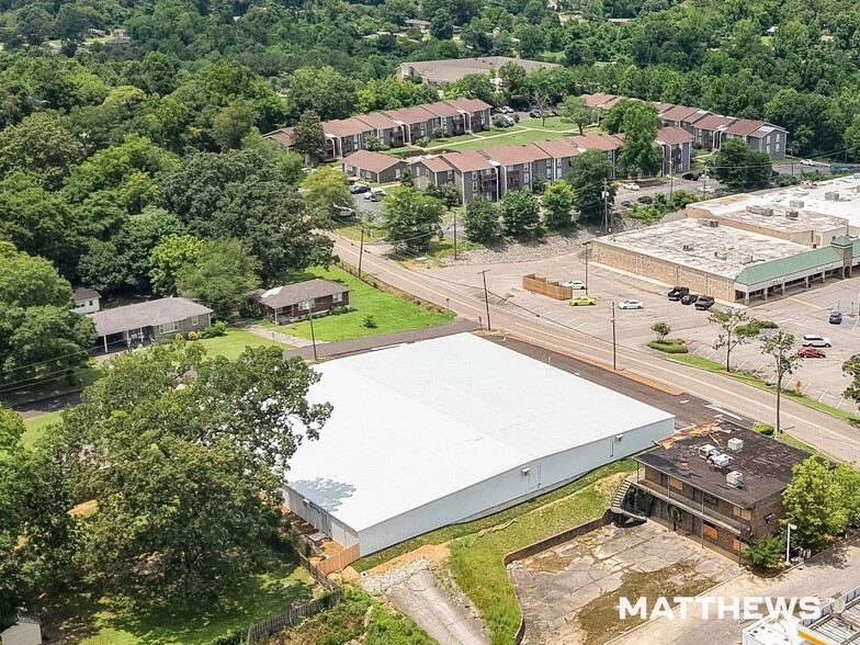 More Photos Of 2245 1st St NW, Center Point Self Storage For Sale