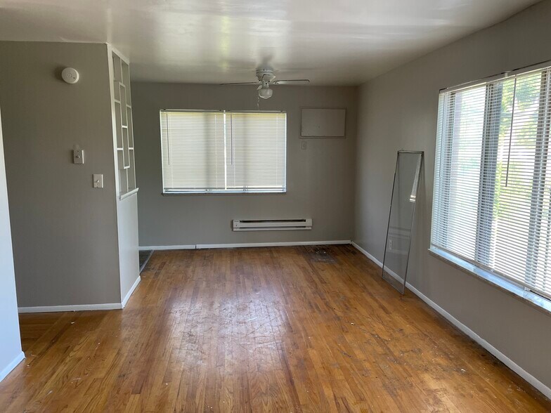 More Photos Of 14141 Pfent St, Detroit Apartments For Sale