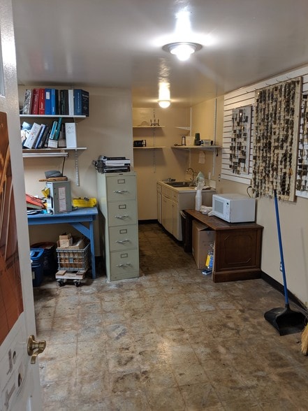 More Photos Of 2908 N Interstate 35, Austin Storefront Retail Office For Lease