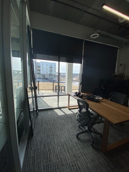 More Photos Of 161 S Riverheath Way, Appleton Apartments For Lease