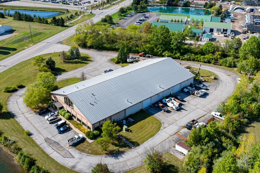 Primary Photo Of 8200 Industrial Pky, Plain City Manufacturing For Lease