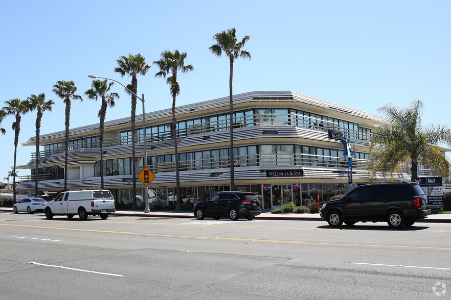 More Photos Of 2901 W Coast Hwy, Newport Beach Office For Lease