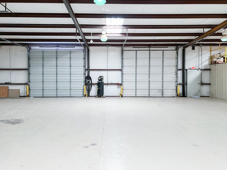 More Photos Of 4417 W Industrial Ave, Midland Industrial For Lease