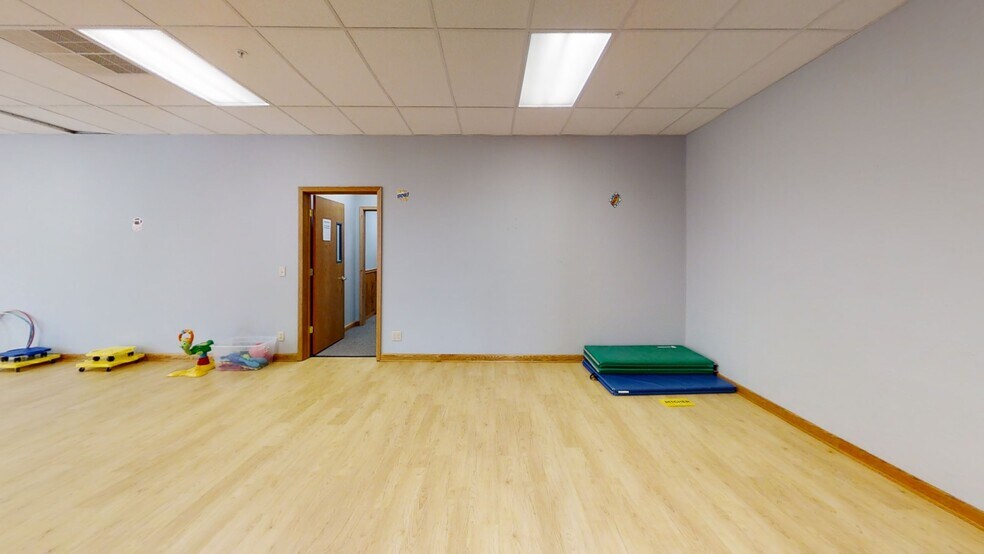 More Photos Of 112-118 S Main St, Medford Office For Sale