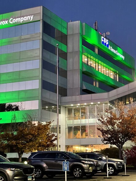 More Photos Of 100 Great Meadow Rd, Wethersfield Office For Lease