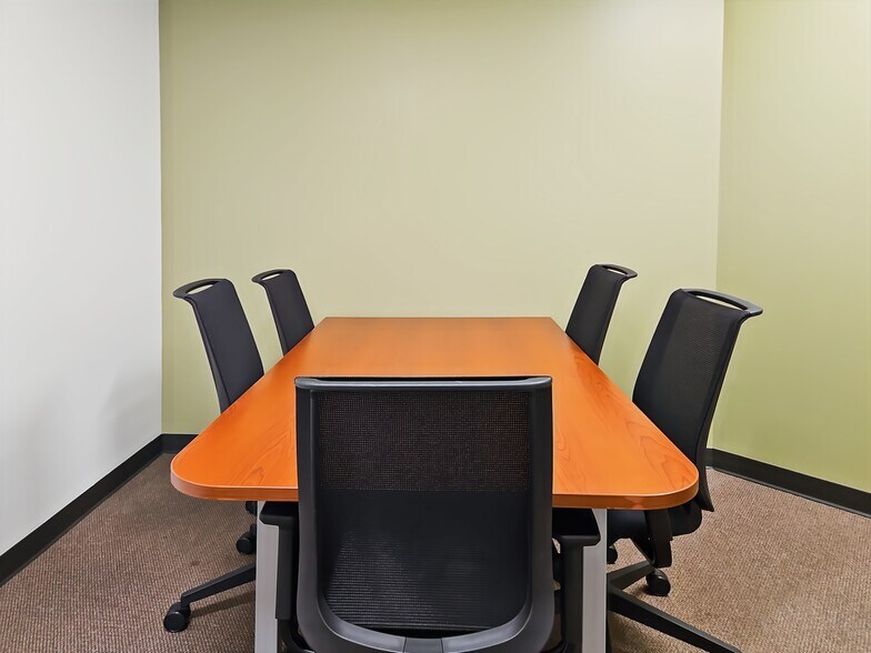 More Photos Of 11335 NE 122nd Way, Kirkland Coworking Space