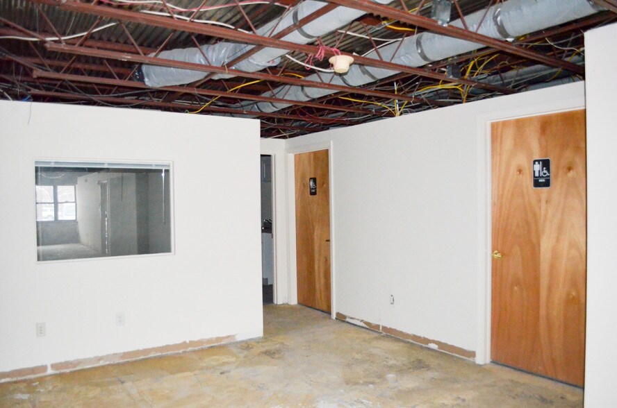 More Photos Of 1 Harris St, Newburyport Medical For Lease
