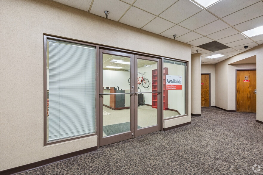 More Photos Of 300 Walnut St, Des Moines Apartments For Sale