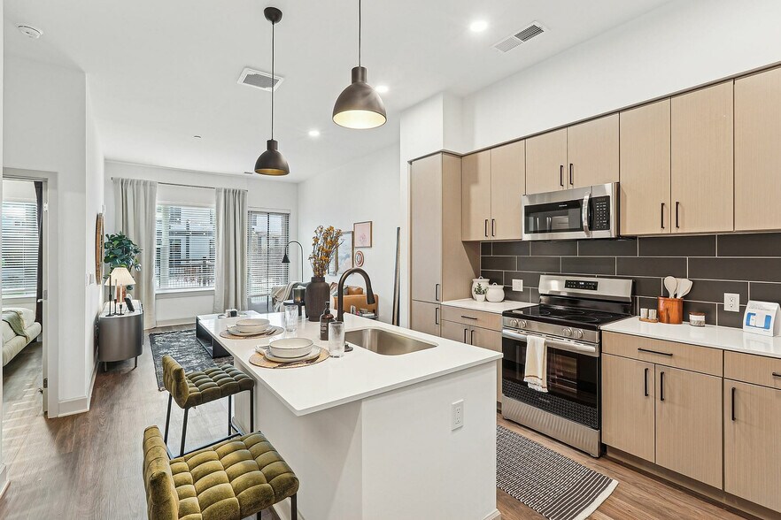 More Photos Of 6601 Melville St, Hyattsville Apartments For Lease