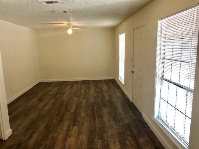 More Photos Of 8127 Stonehurst St, Dallas Apartments For Sale
