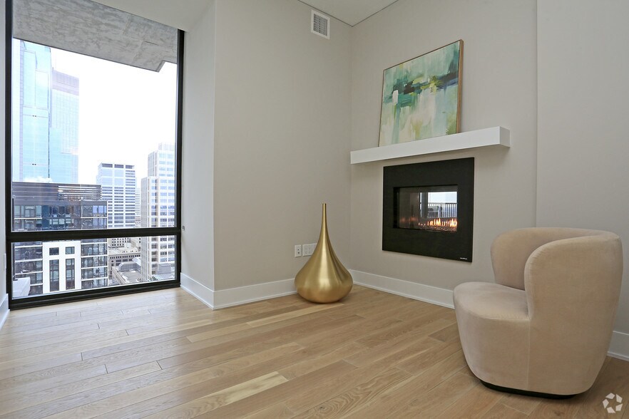 More Photos Of 365 Nicollet Mall, Minneapolis Apartments For Sale