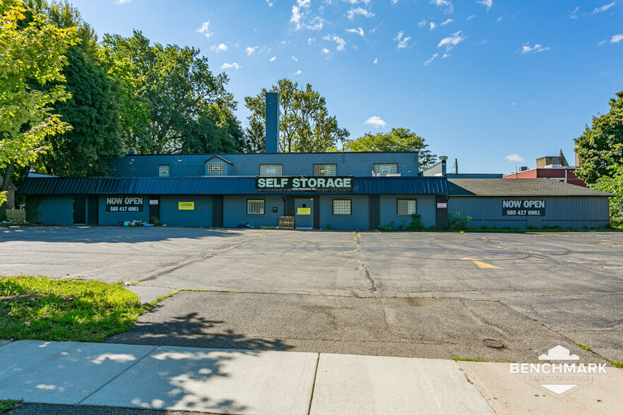 Primary Photo Of 169-171 Flanders St, Rochester Self Storage For Sale