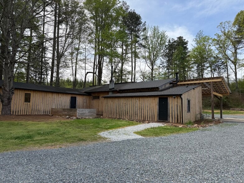 More Photos Of 6025 US Highway 601, Salisbury Industrial For Sale