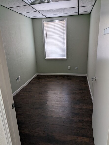 More Photos Of 4024 N Lincoln Blvd, Oklahoma City Coworking Space