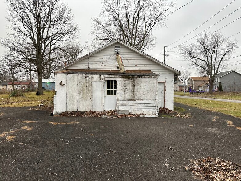 More Photos Of 1800 S Main St, Lima Land For Sale