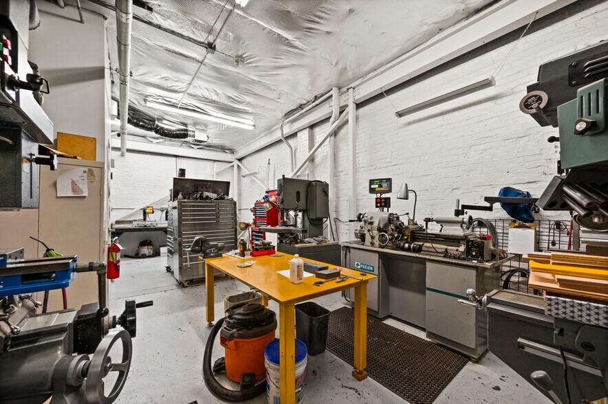 More Photos Of 24-28 S 400 E, Salt Lake City Research And Development For Sale
