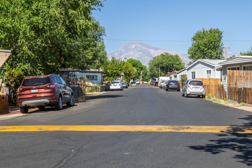 More Photos Of 85 Schoeber Ln, Bishop Manufactured Housing Mobile Home Park For Sale