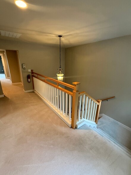 More Photos Of 1510 NE Fairview Village St, Fairview Office Residential For Lease