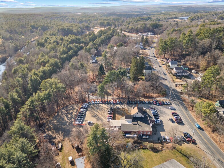 More Photos Of 990 S Main St, Athol Auto Dealership For Sale