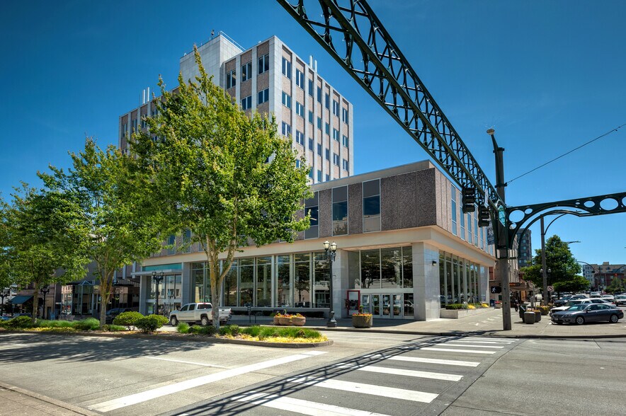 More Photos Of 1602-1604 Hewitt Ave, Everett Office For Lease