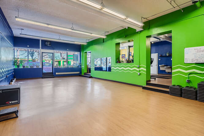 More Photos Of 2-14 S Broadway, Denver Storefront For Lease