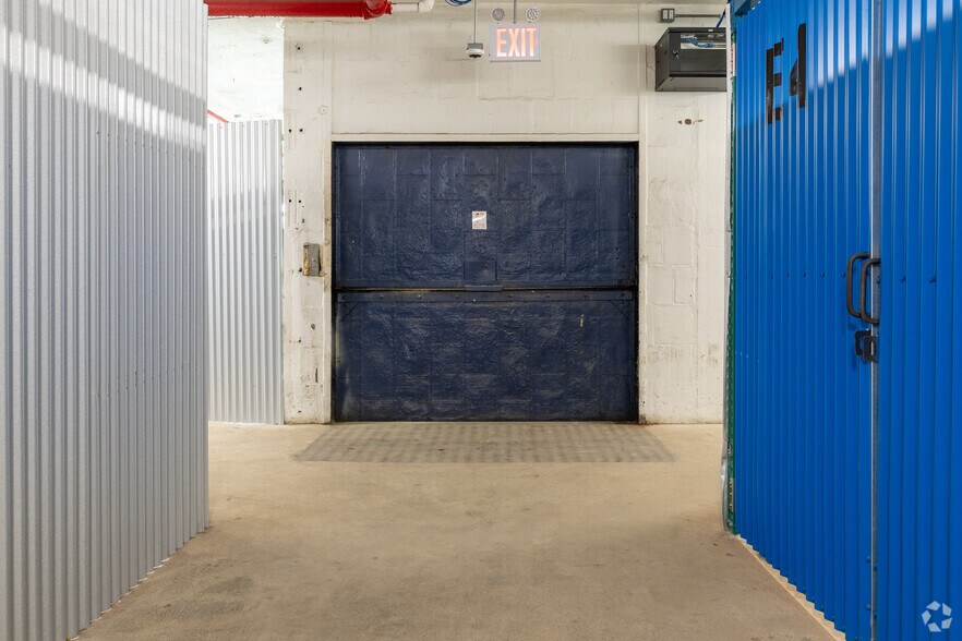 More Photos Of 184-10-184-60 Jamaica Ave, Jamaica Manufacturing For Lease