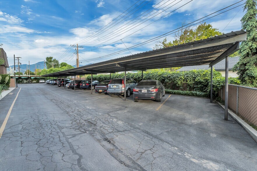 More Photos Of 2519 S 300 E, South Salt Lake Apartments For Sale