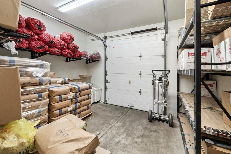 More Photos Of 706 N Old Hwy 77, Mammoth Restaurant For Sale