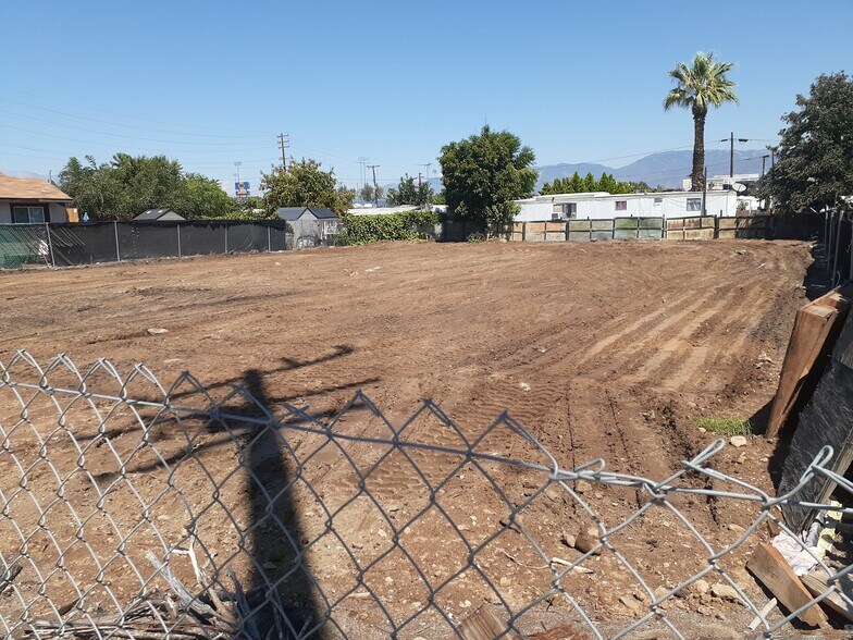 More Photos Of 424 Oak St, San Bernardino Land For Sale
