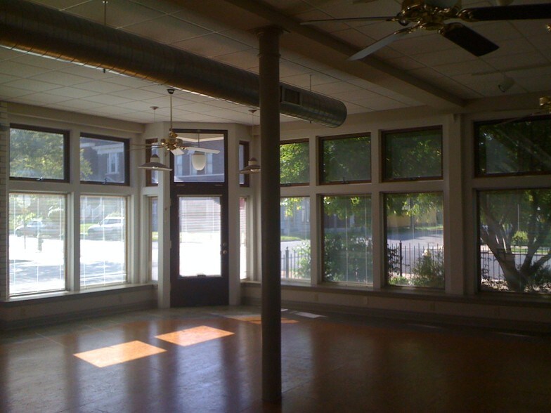 Primary Photo Of 3801 Wyoming St, Saint Louis Storefront Retail Office For Lease