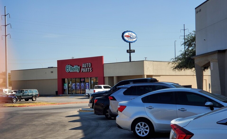 More Photos Of 5015-5159 Granbury Rd, Fort Worth Unknown For Lease