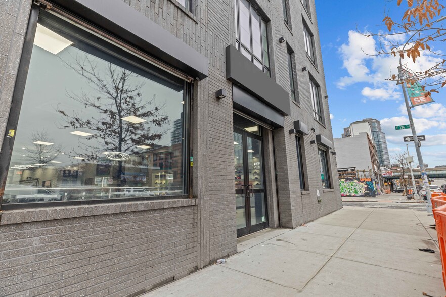 More Photos Of 2490 3rd Ave, Bronx Apartments For Lease